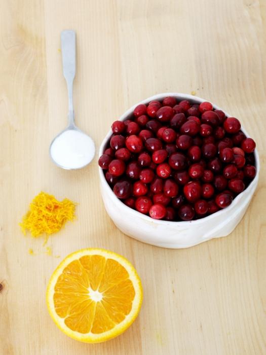 صلصات لحوم lingonberry: عدة طرق للطهي