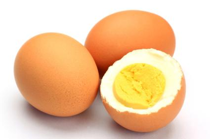 معرفة مقدار البروتين في بيض الدجاج