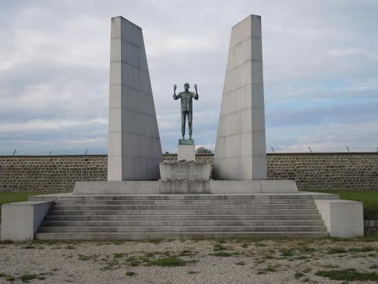 معسكر تركيز Mauthausen في النمسا: الصورة. سجناء معسكر اعتقال Mauthausen